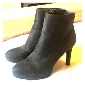 Tahari charcoal suede ankle booties